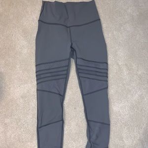 NWOT Lululemon leggings 28”